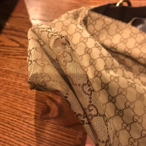 Gucci Bag - Picture 7 of 8